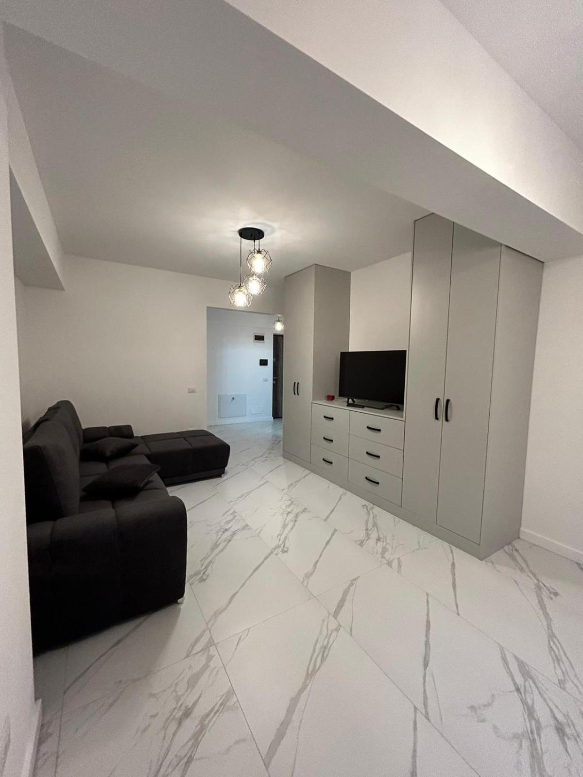 Exclusive Ultracentral Apartments And Studios #Enescu#Universitatii#Suceava Exterior foto