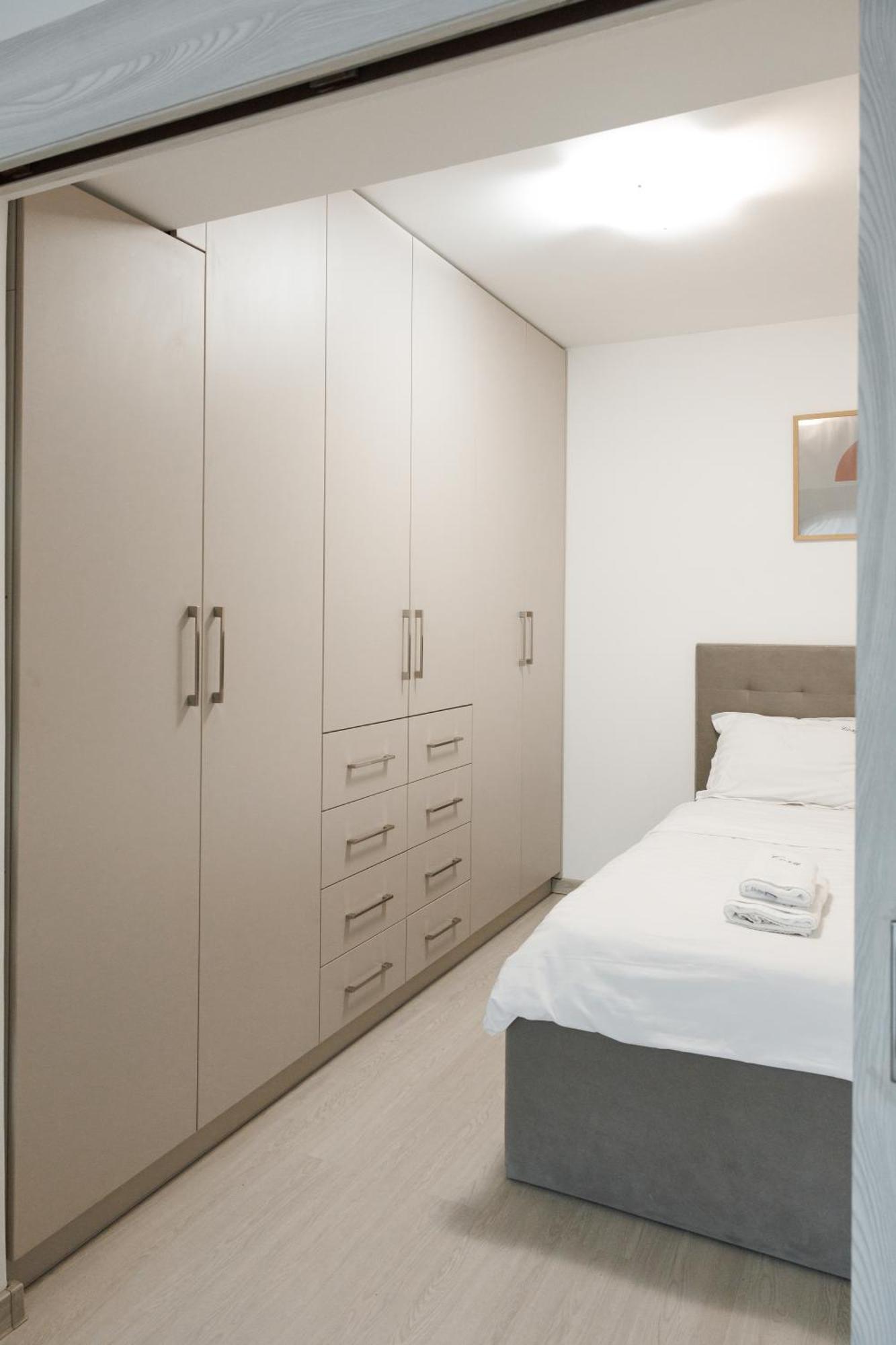 Exclusive Ultracentral Apartments And Studios #Enescu#Universitatii#Suceava Exterior foto